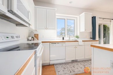 1964 Crystal View Ct SE, Caledonia, MI 49316 - photo 5