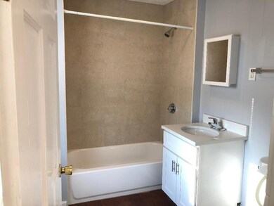 34 Granite St unit 2R, Weymouth, MA 02188 - photo 3