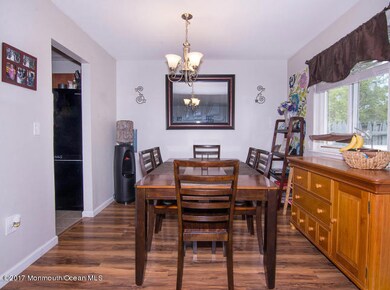 8 Alec Dr unit 8, Howell, NJ 07731 - photo 3