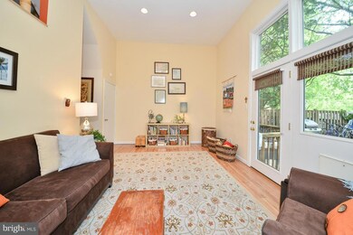 11930 Travistock Ct, Reston, VA 20191 - photo 7