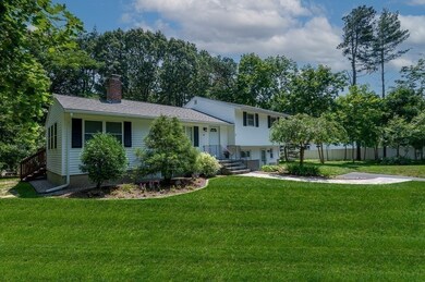 12 Sycamore Rd, Sudbury, MA 01776 - photo 3