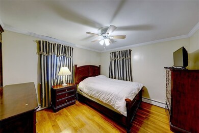 37 Wainwright St, Providence, RI 02908 - photo 7