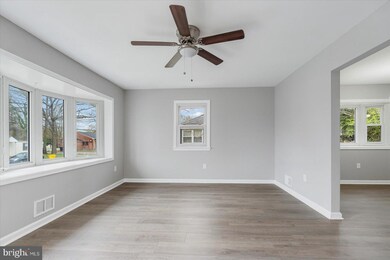 1462 Maryland Ave, Severn, MD 21144 - photo 4