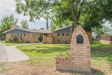 308 Drury Ln, El Paso, TX 79915 - photo 2