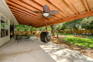 26307 Susan Cir, San Antonio, TX 78255 - photo 7