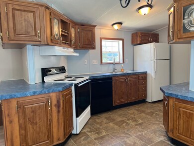 69 S Main St, Colebrook, NH 03576 - photo 7