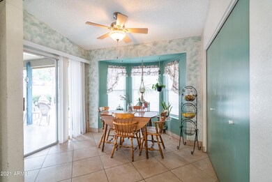 Breakfast Nook
