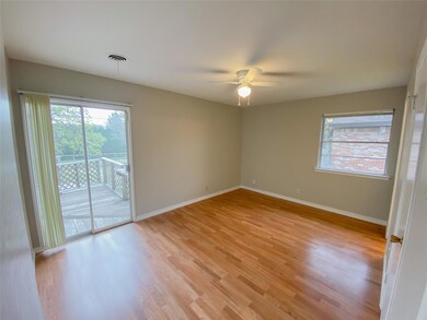 81 Stonegate Dr, Bedford, TX 76022 - photo 5