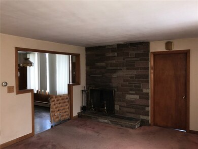 30 Joslin St, North Providence, RI 02911 - photo 4