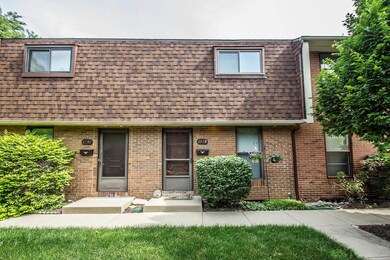 1839 Willoway Circle N Courtyard_2