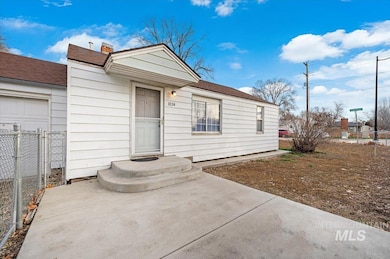 1124 E Amity Ave, Nampa, ID 83686 - photo 4