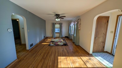 301 Giles Place, Albert Lea, MN 56007 - photo 2