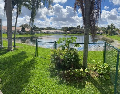 11740 SW 17th Ct, Miramar, FL 33025 - photo 5