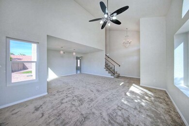 15010S27thWay004