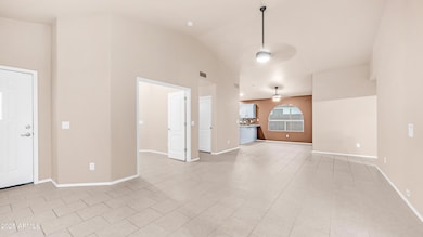 20469 N 95th Dr (12)