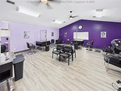 2404 Grant Ave, Saint Albans, WV 25177 - photo 5