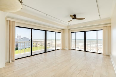 The Breakers Condominium unit 401, Galveston, TX 77551 - photo 5