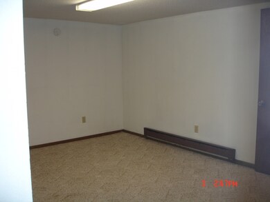 1902 23rd Ave S, Grand Forks, ND 58201 - photo 6