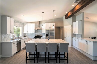 12 - Open Kitchen