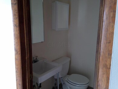 1144 Arnelle Ct, Columbus, OH 43228 - photo 3