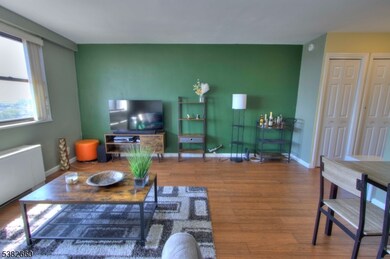 The Kennedy House unit 14 I, Bayonne, NJ 07002 - photo 6