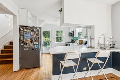 1656 Harding Rd, Northfield, IL 60093 - photo 7