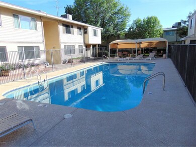 2635 W Rose Ln #B-122 - 2017-03-10 (36)