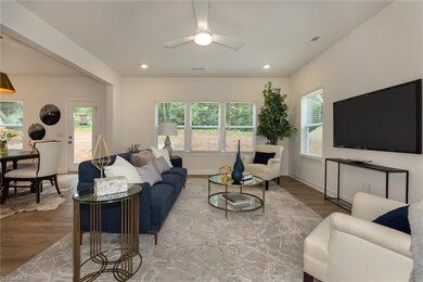 6005 Crestridge Ln unit 1005, Winston Salem, NC 27105 - photo 6