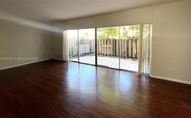 8249 NW 8th Place unit 4, Plantation, FL 33324 - photo 4