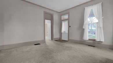 5-web-or-mls-74-s-chester-st