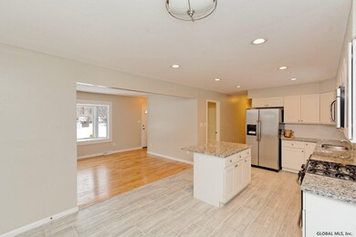 464 Grooms Rd, Clifton Park, NY 12065 - photo 6