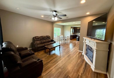70 Knox St, Corbin, KY 40701 - photo 2