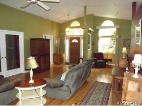Greatroom facing Front Door