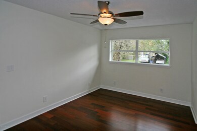 2148 Belinda Cir, Jacksonville, FL 32216 - photo 6