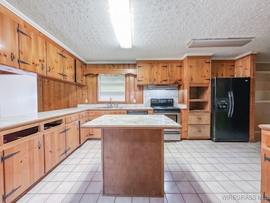 305 N Hillcrest St, Geneva, AL 36340 - photo 7