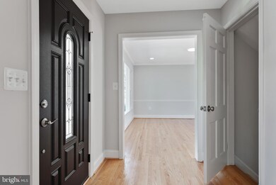 37035 Glendale St, Purcellville, VA 20132 - photo 4