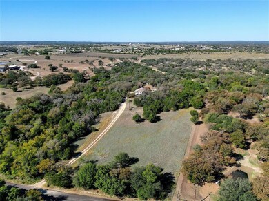 125 Thomas Len Rd, Azle, TX 76020 - photo 5
