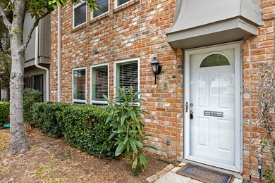 14333 Lost Meadow Ln, Houston, TX 77079 - photo 4