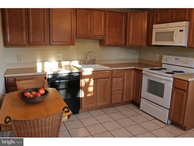 3020 Kem Rd, Pennsburg, PA 18073 - photo 3