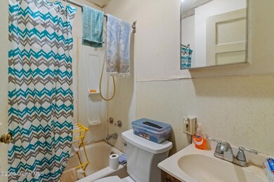 4-web-or-mls-682-state-st