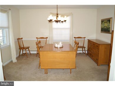 3023 Maple Shade Ln, Wilmington, DE 19810 - photo 4