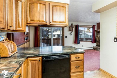 12-Kitchen_ELI03602-Edit