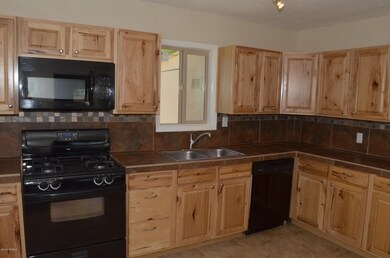 24thKitchen2