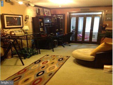 1022 Lawrence Ave, Darby, PA 19023 - photo 6