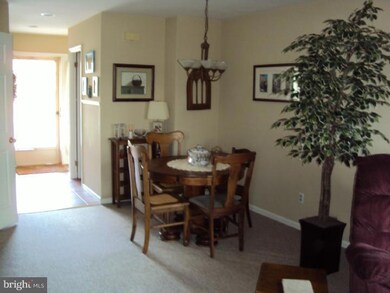 2116 Yorktown S, Norristown, PA 19403 - photo 6