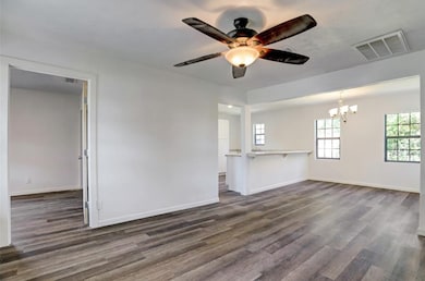 513 Mayford St, Houston, TX 77076 - photo 3