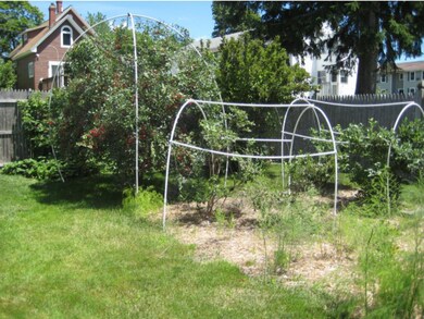 1006 Clay St, Manchester, NH 03103 - photo 4