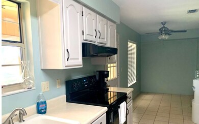 1726 NW Frontier Dr, Lake City, FL 32055 - photo 4