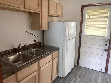 1019 Edwards St, Waukegan, IL 60085 - photo 4