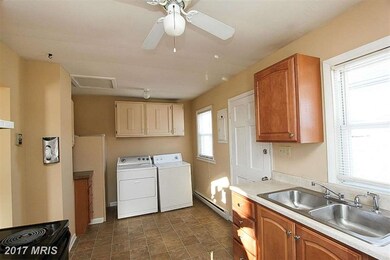 100 S Fairfax Blvd, Ranson, WV 25438 - photo 5